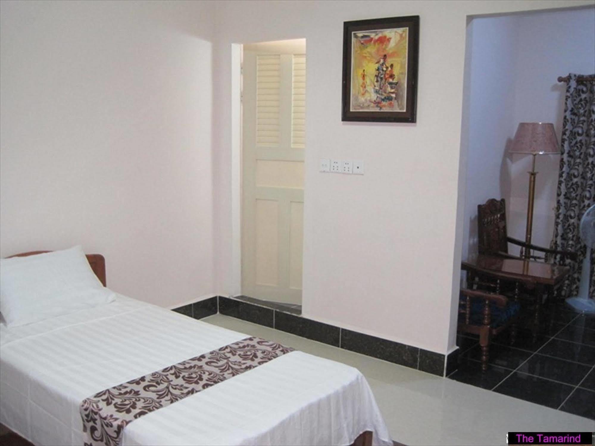 Hotel The Tamarind Sihanoukville Exterior foto